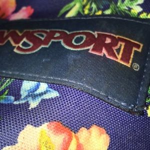 Meet your Posher, Anissa